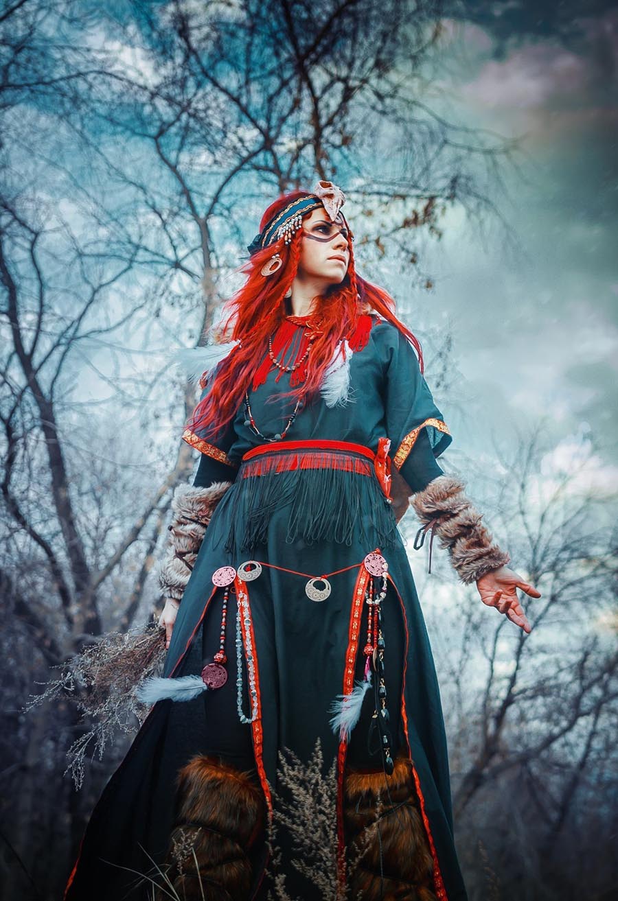 Girls in Slavic costumes underwear in Acapulco